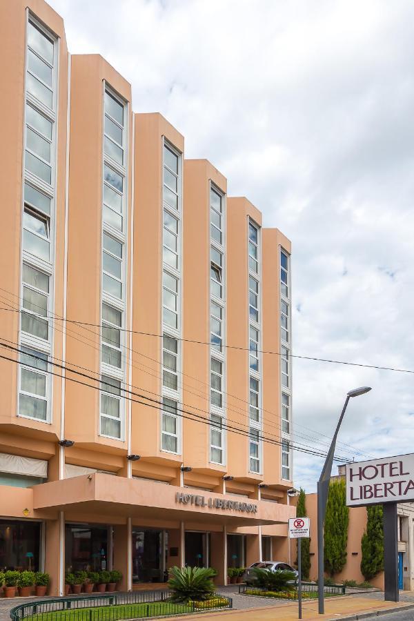 Hotel Libertador Tandil Eksteriør billede